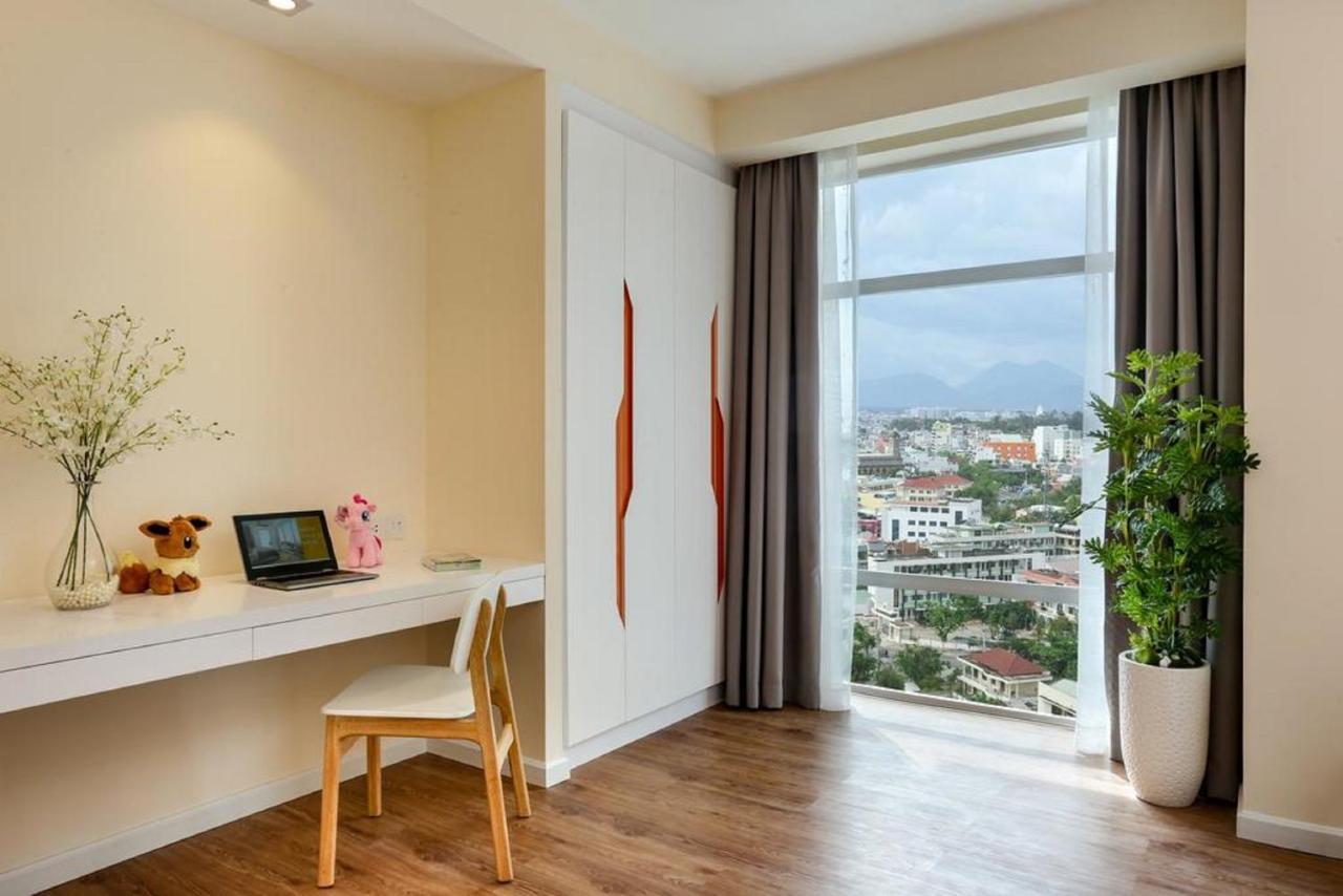 Atlantica Balcony Ocean View Serviced Apartment ニャチャン 部屋 写真