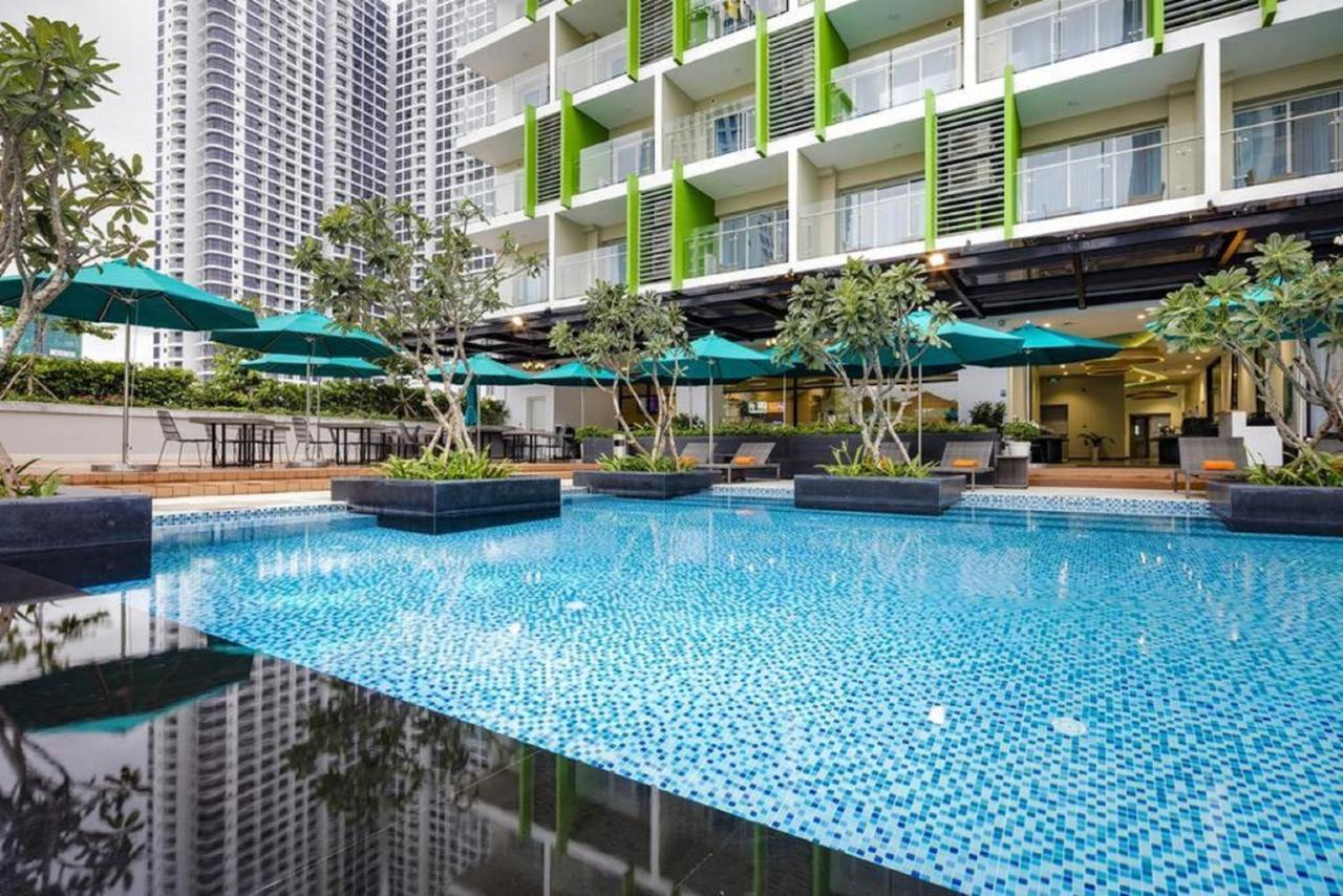 Atlantica Balcony Ocean View Serviced Apartment ニャチャン エクステリア 写真